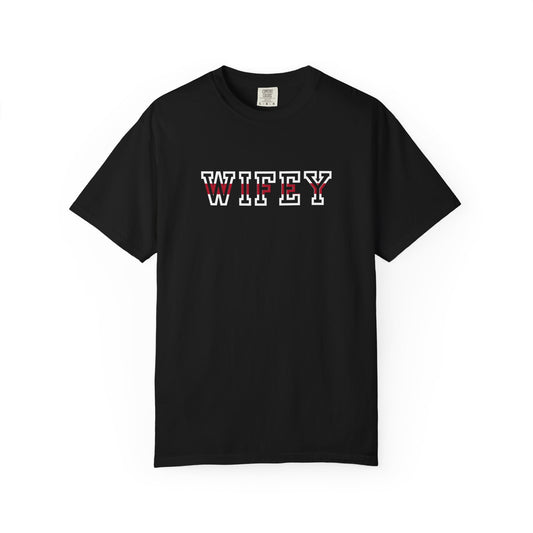 Firefighter Wife Comfort Colors Shirt — Thin Red Line | HTL